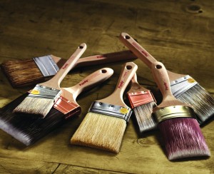 How to choose the right paint brush