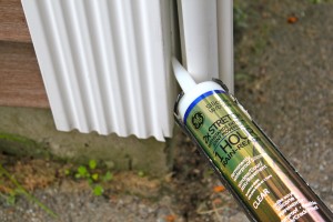 Use a waterproof sealants to patch sidings.