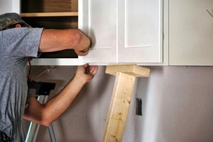 How to hang cabinets 3