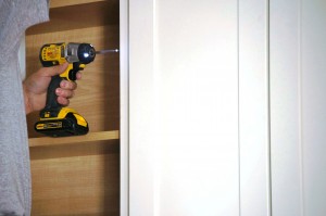 How to hang cabinets 4