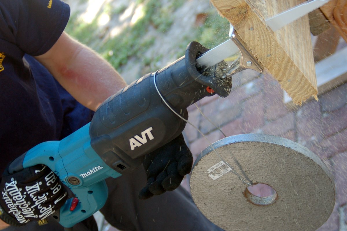 Heavy Duty Corded Reciprocating Saws Review Proconstructionguide
