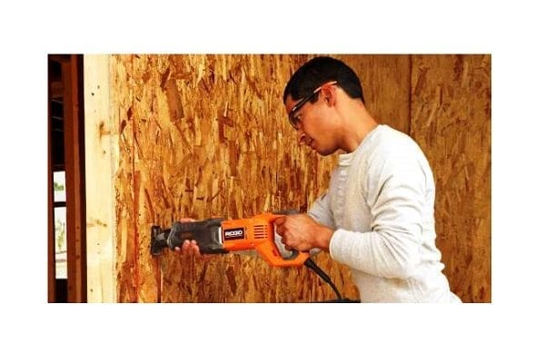 8 tips for using a reciprocating saw 8 tips for using a reciprocating saw